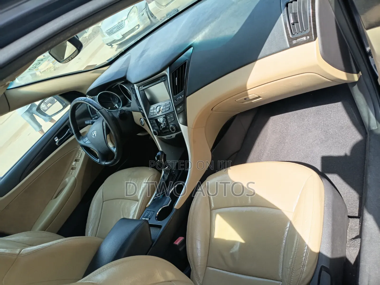 Hyundai Sonata Limited 2.0T Sedan (2.0L 4cyl 6A) 2011 Gray
