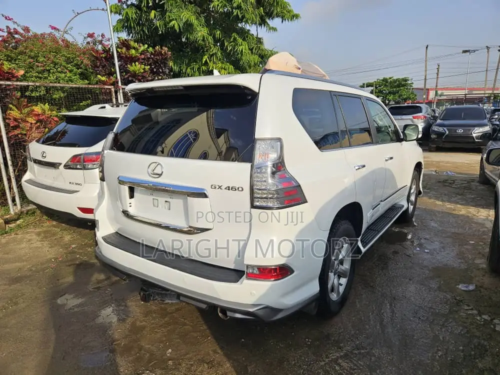 Lexus GX 460 Premium 2013 White