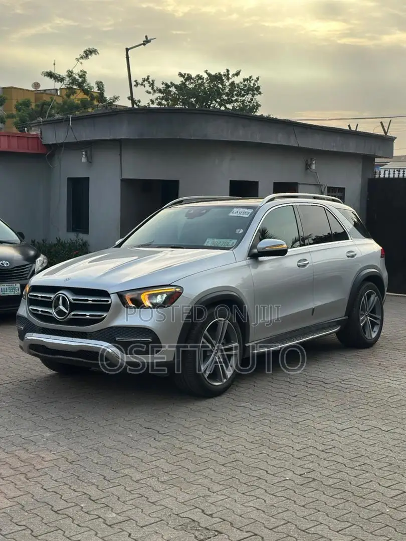 Mercedes-Benz GLE-Class GLE 450 4MATIC 2019 Silver