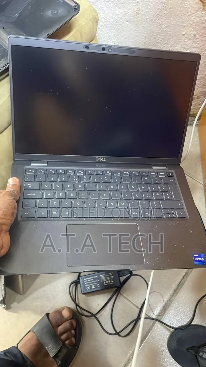 Laptop Dell Latitude 7420 16GB Intel Core i7 SSD 256GB