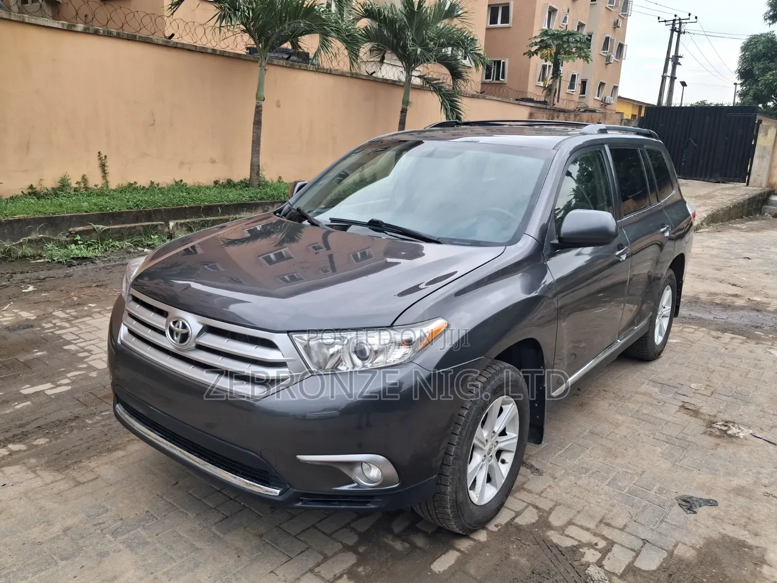 Toyota Highlander 2012 Gray