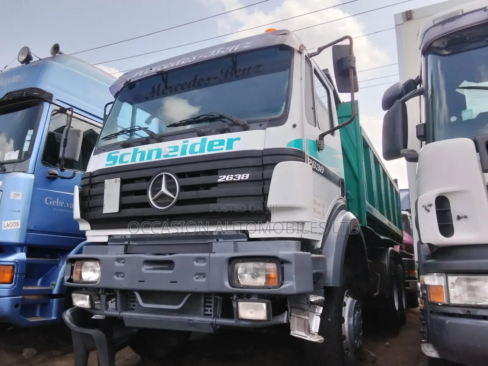 Mercedes Truck