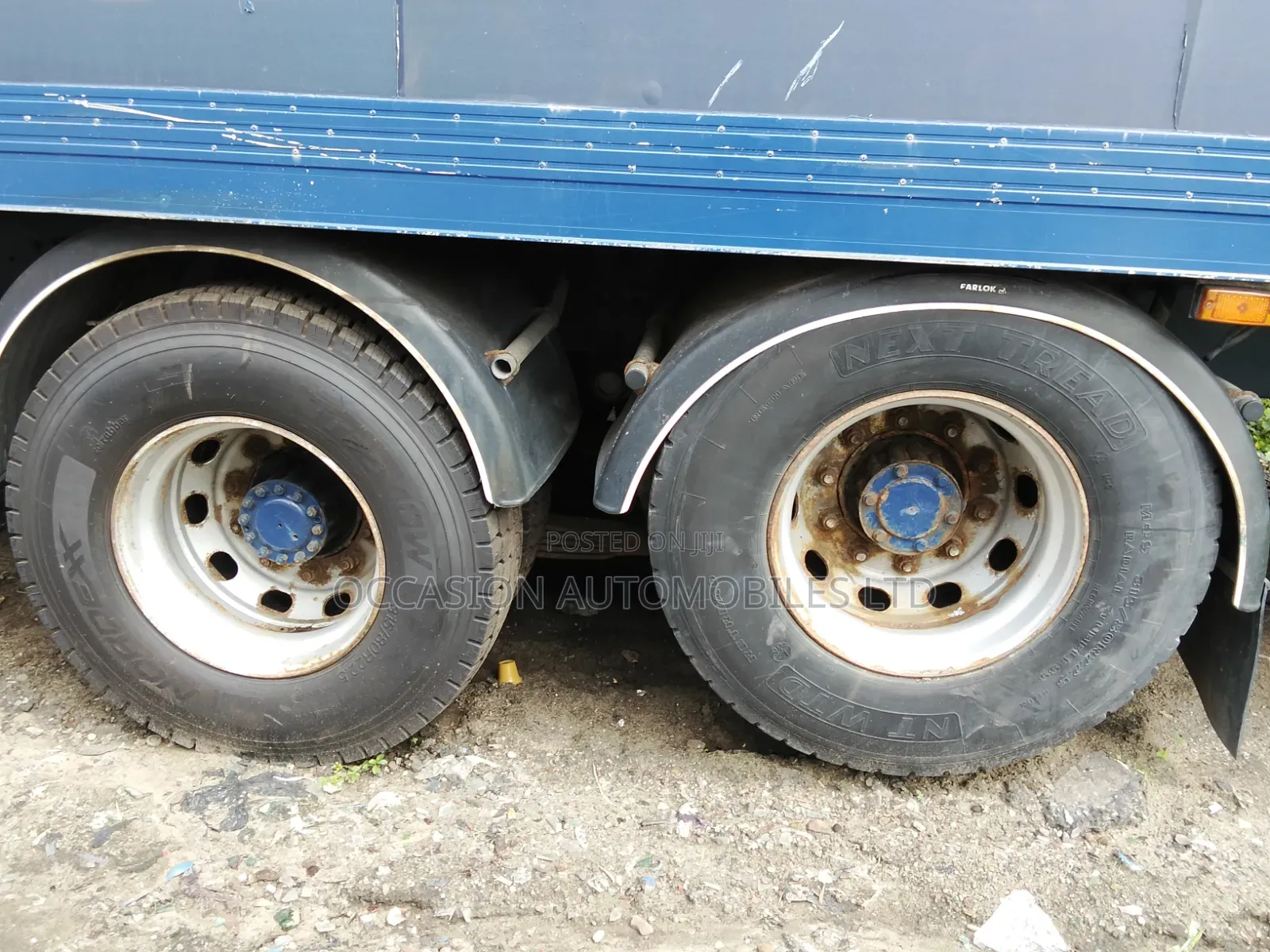 Volvo Container Body Truck 2009 Blue