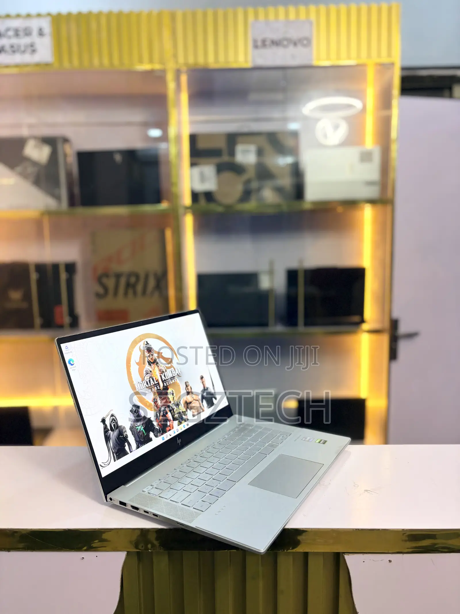 Laptop HP Envy 15-ep0xxx 16GB Intel Core i9 SSD 512GB
