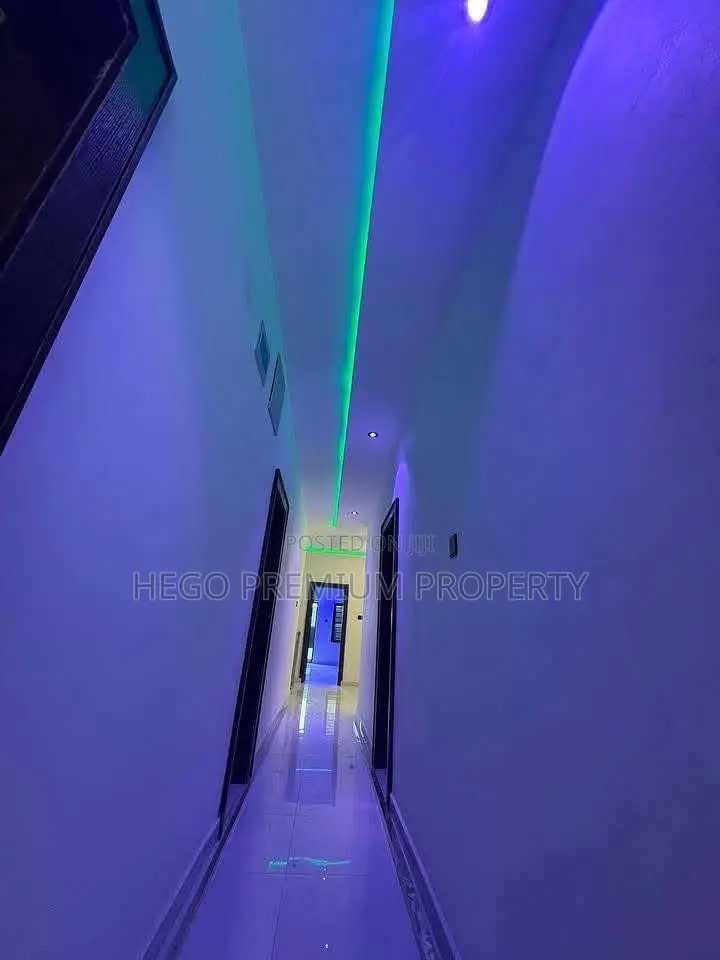 4bdrm Duplex in Estate Akwaka, Ruuodomaya for sale