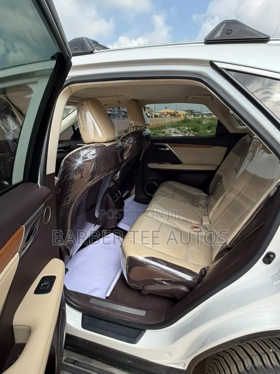 Lexus RX 350 FWD 2017 White