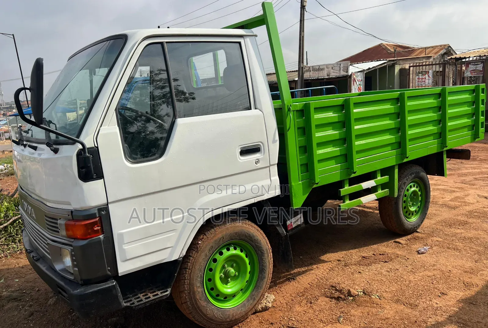Tokunbo Toyota Dyna100