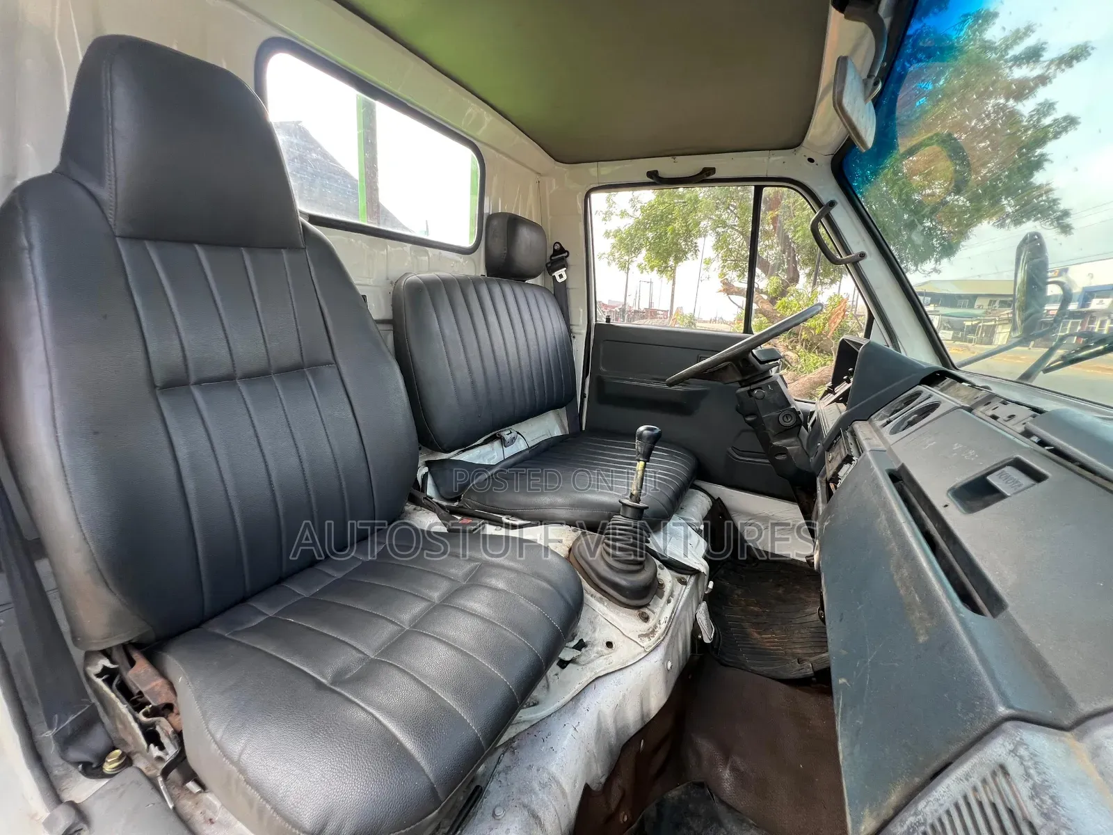 Tokunbo Toyota Dyna100