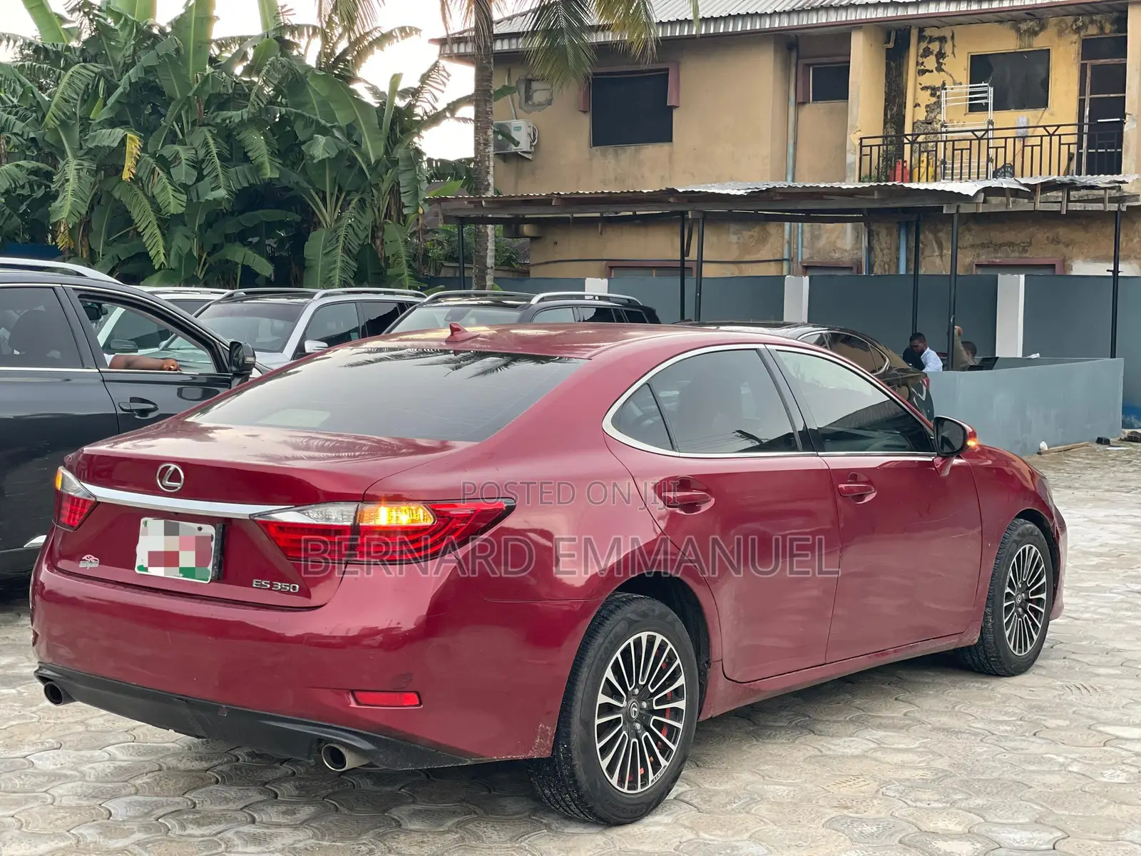 Lexus ES 350 FWD 2014