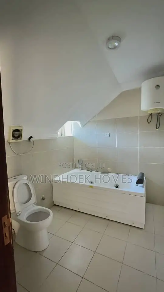 4bdrm Duplex in Apo Resettlement for rent