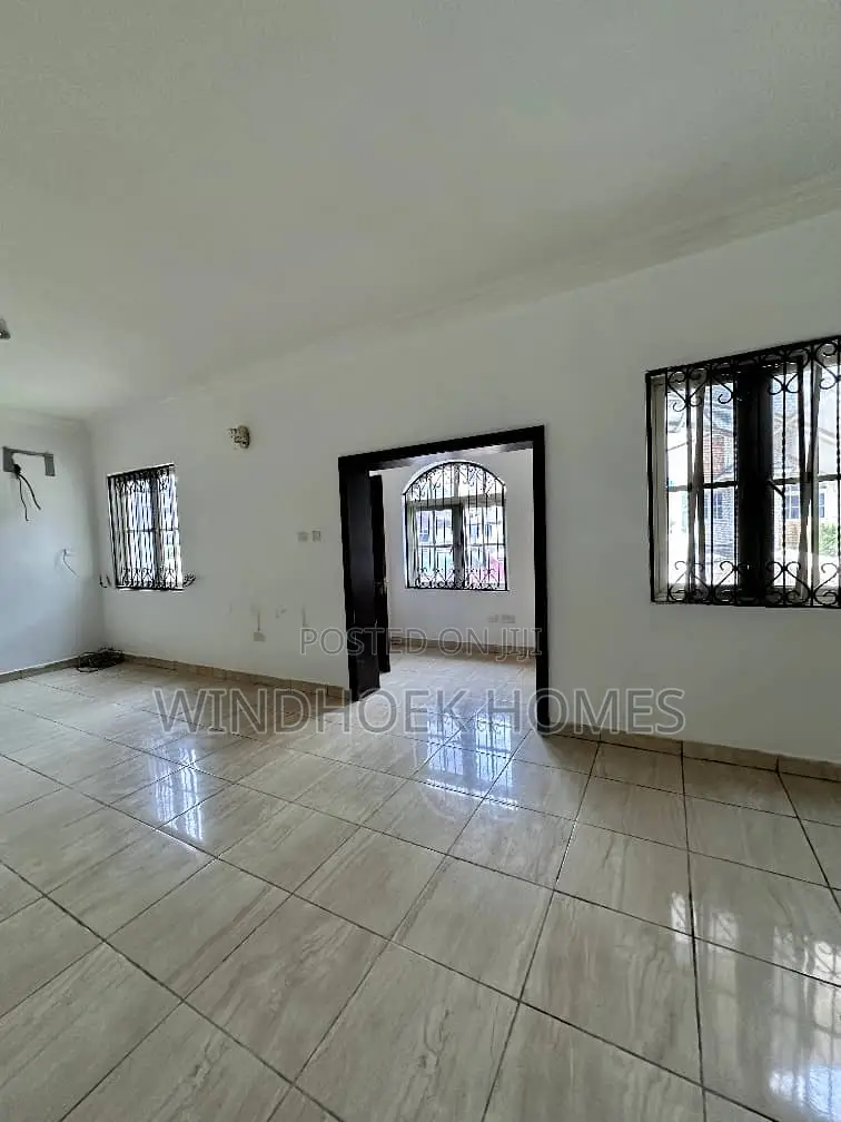 4bdrm Duplex in Apo Resettlement for rent