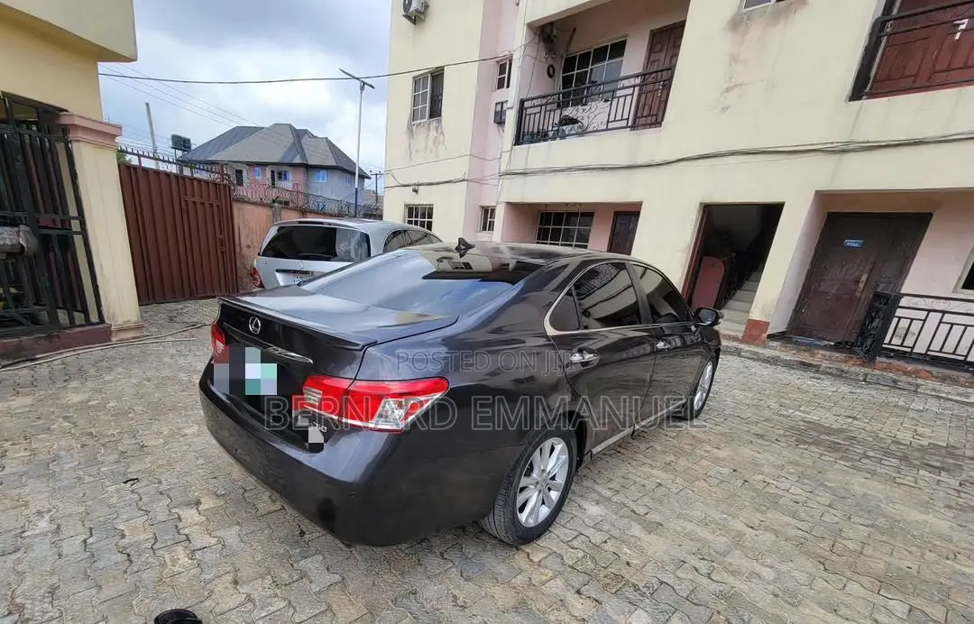 Lexus ES 2010