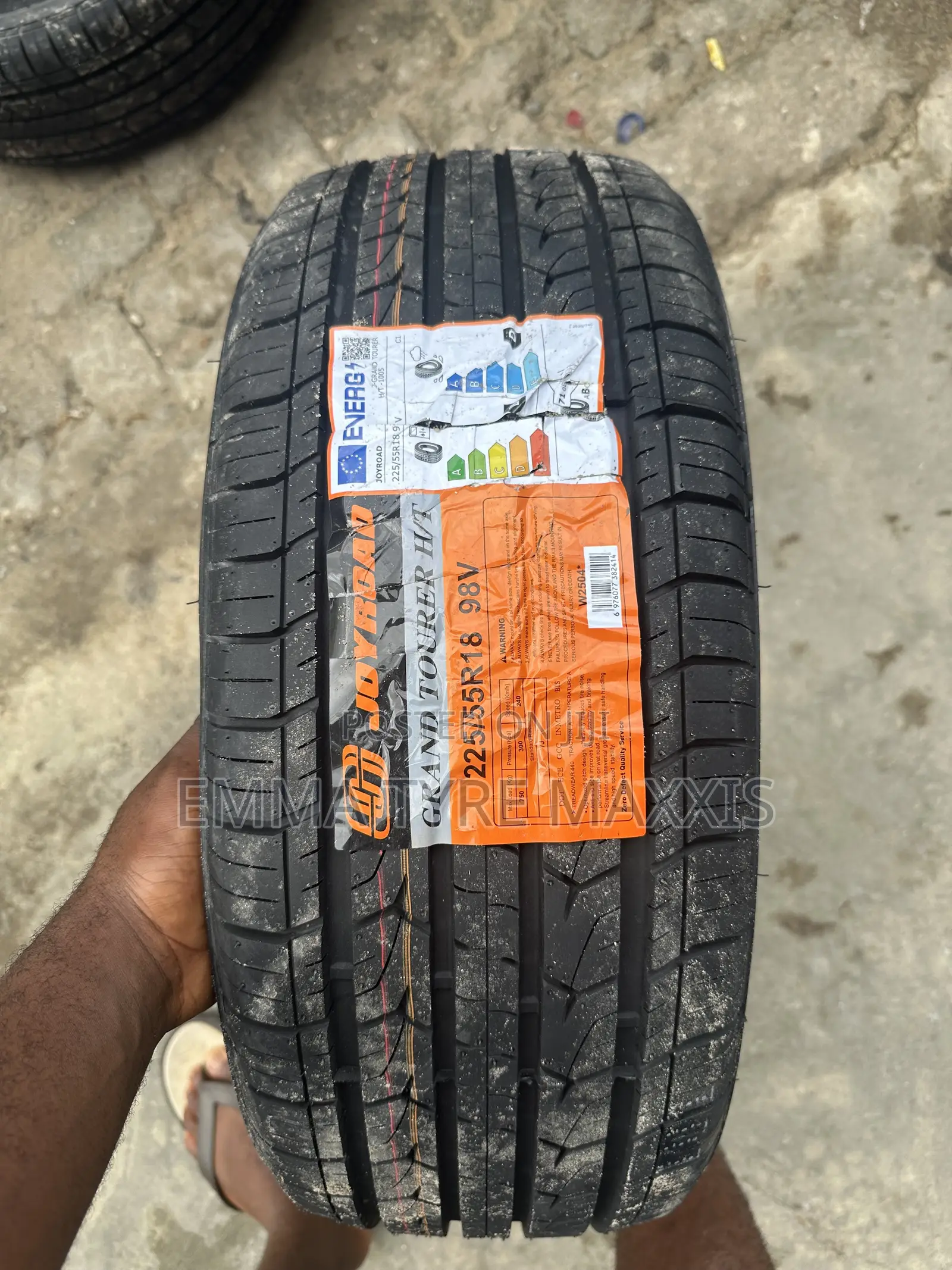 225/55r18 Joyroad Tyre