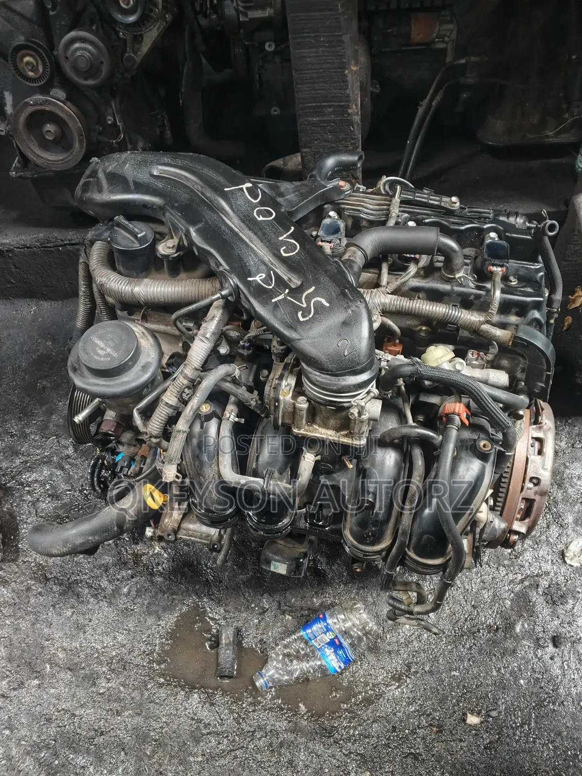 Toyota Hilux and Hummer Bus Engines