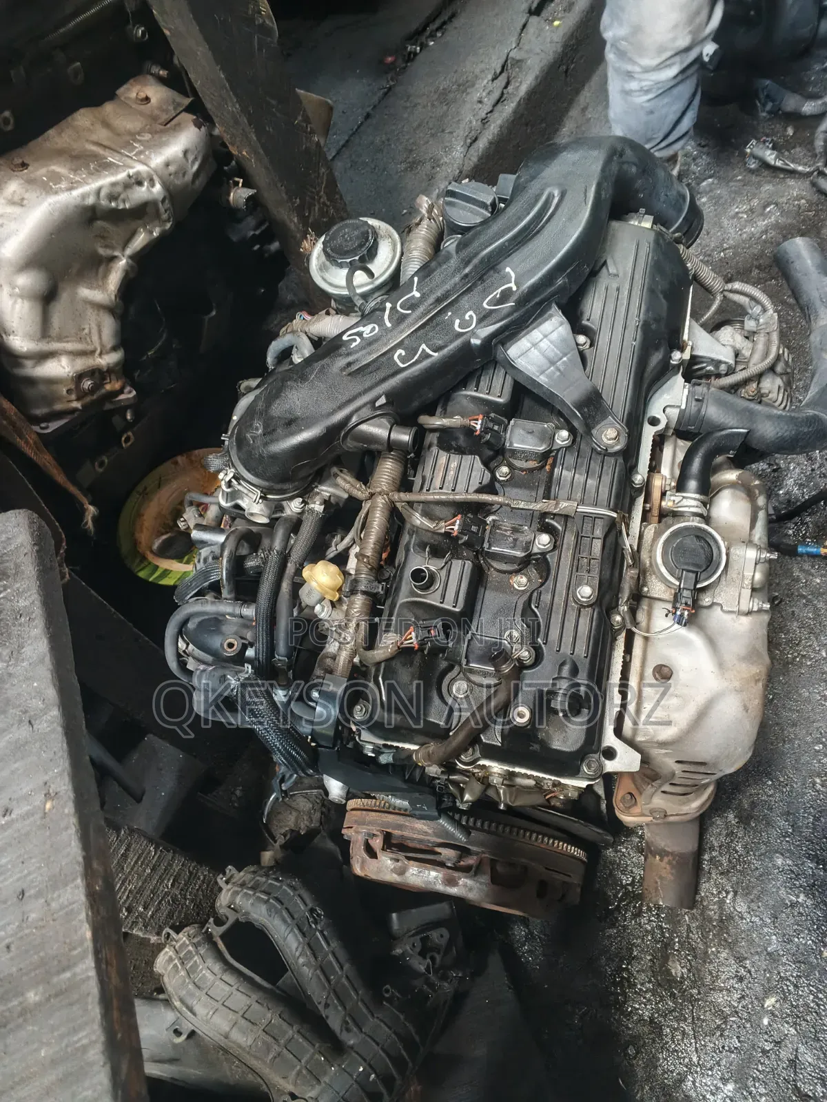Toyota Hilux and Hummer Bus Engines