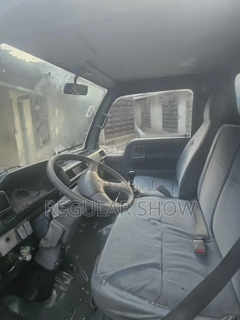 Nissan Diesel Truck