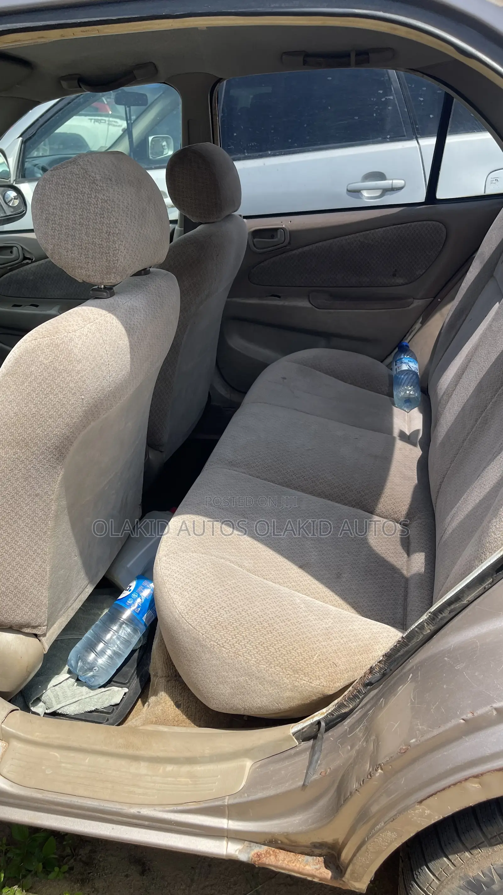 Toyota Corolla 2.2 D Sedan 2002 Gold