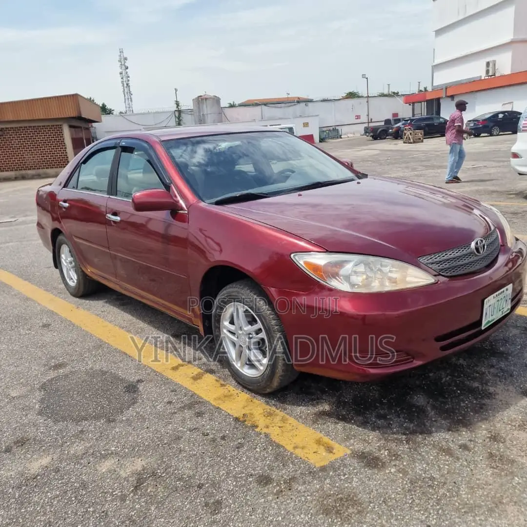 Toyota Camry LE 4dr Sedan (2.4L 4cyl 5A) 2006 Red