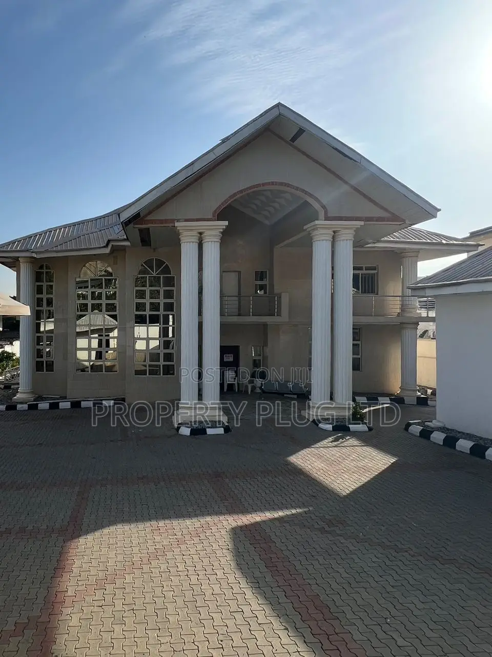 6bdrm Duplex in Maitama for sale