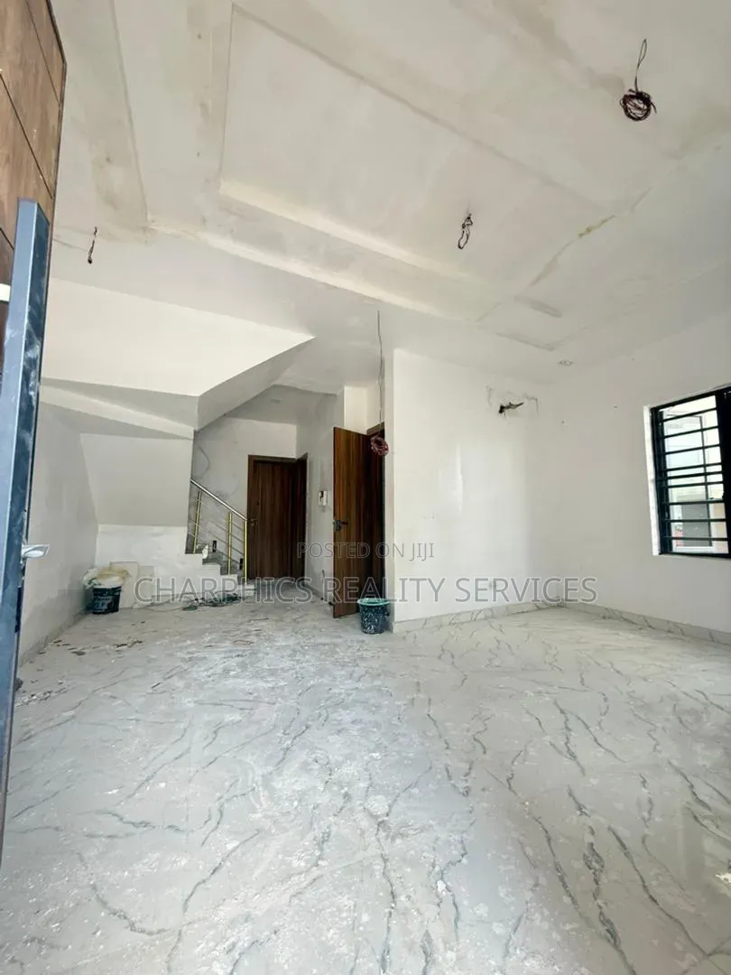 4bdrm Duplex in Ologolo for rent