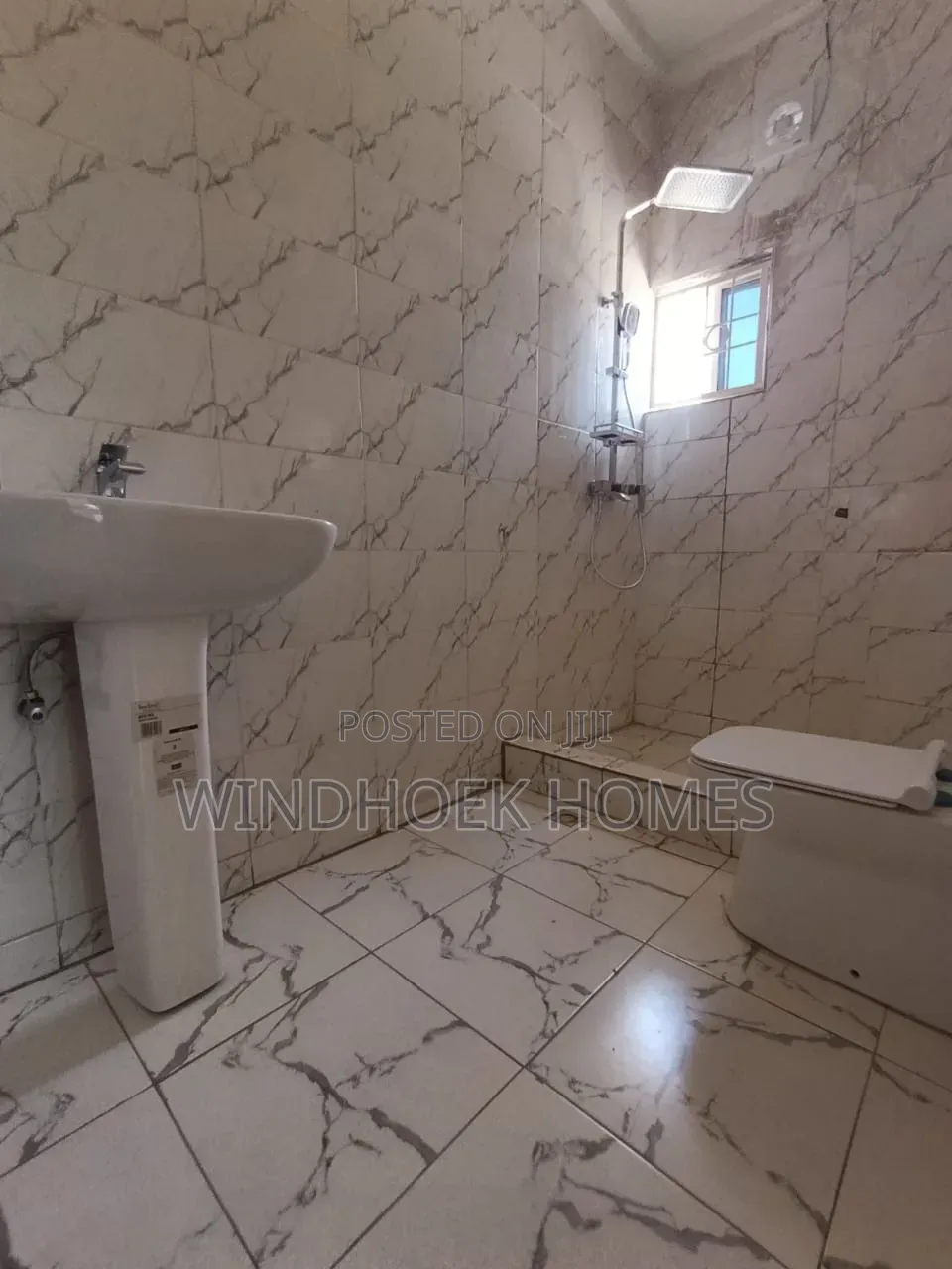 2bdrm Block of Flats in Jabi for rent