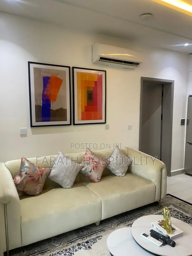 Luxury One Bedroom Apartment With Ps5, Pool and Gym in a Serene Estate