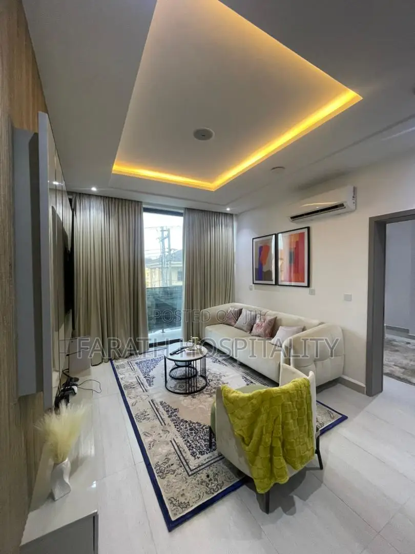 Luxury One Bedroom Apartment With Ps5, Pool and Gym in a Serene Estate