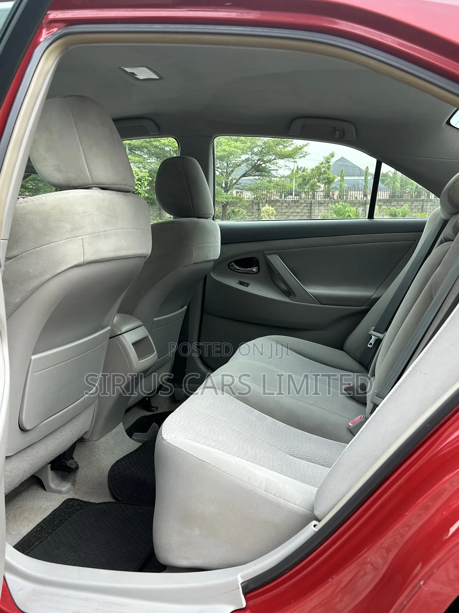 Toyota Camry LE 4dr Sedan (2.5L 4cyl 6AM) 2010 Red