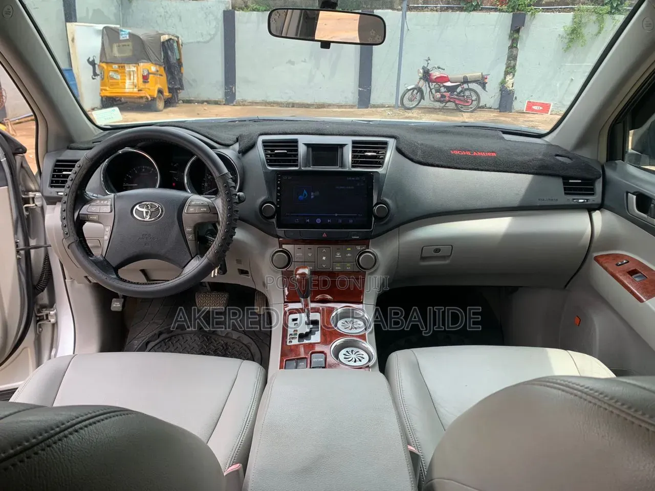 Toyota Highlander Sport 2010 Silver