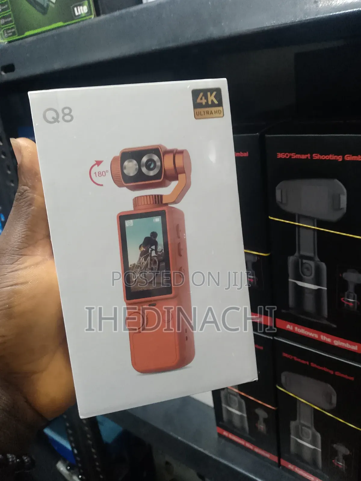 Q8 Ultra Hd Handheld Camera – Portable Vlogging Camera