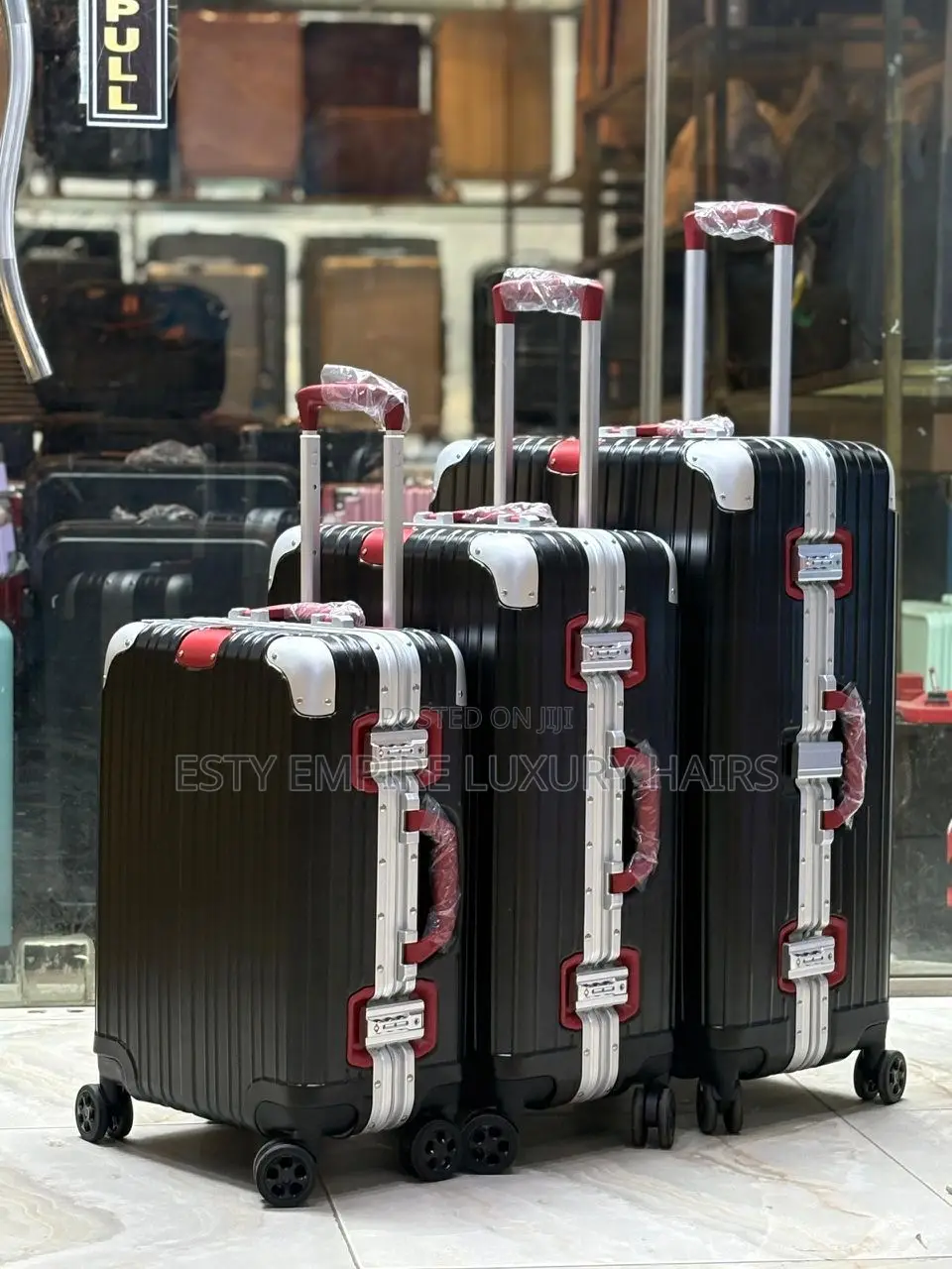 High Quality Luxury Set of Traveling Box