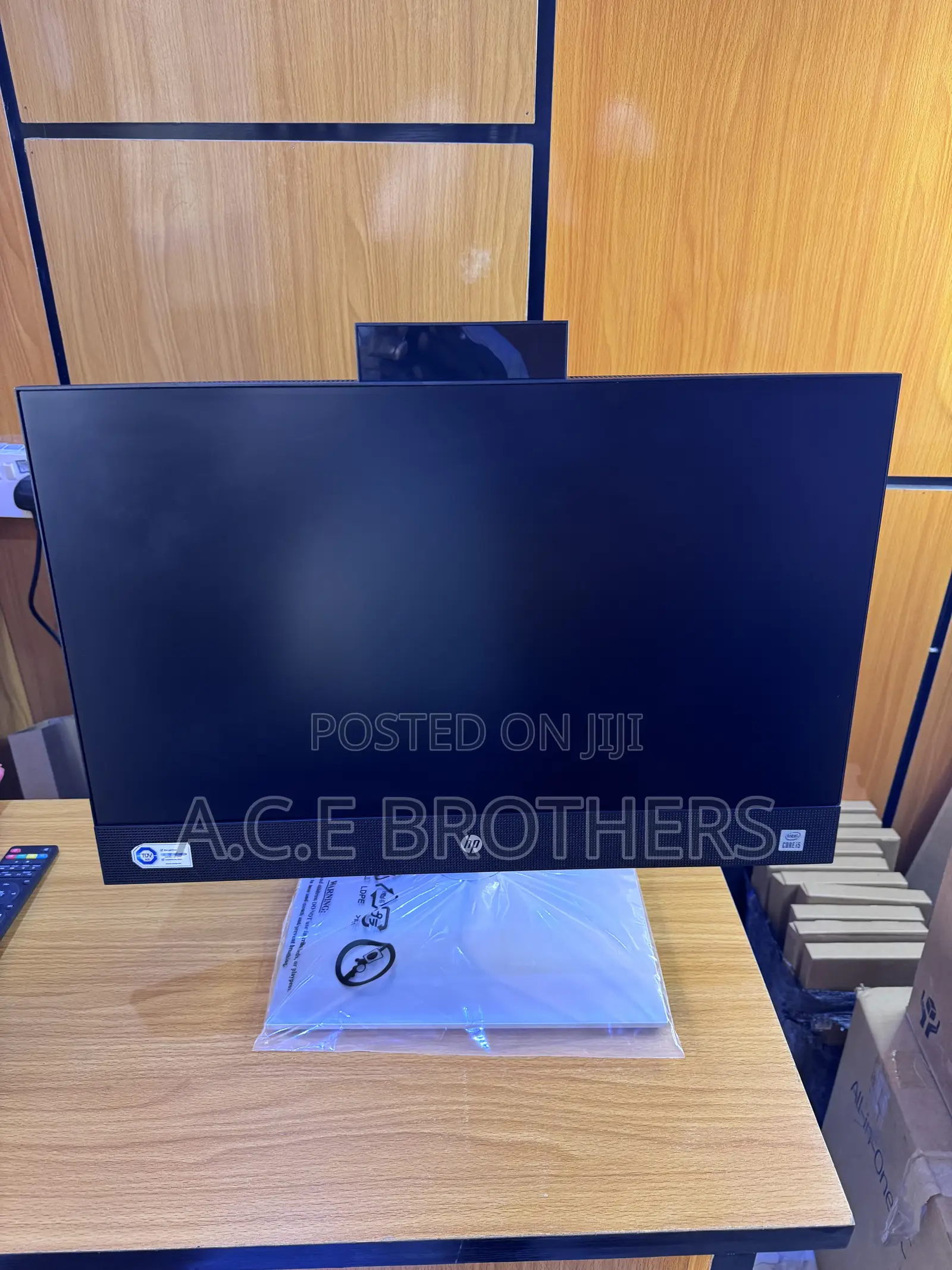 New Desktop Computer HP ProOne 400 8GB Intel Core i5 SSD 512GB