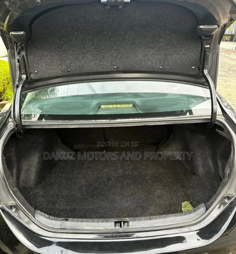 Toyota Corolla 2018 Black