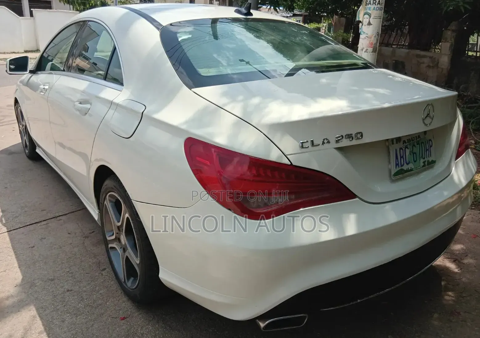 Mercedes-Benz CLA-Class CLA 250 Sedan 2017 Off white