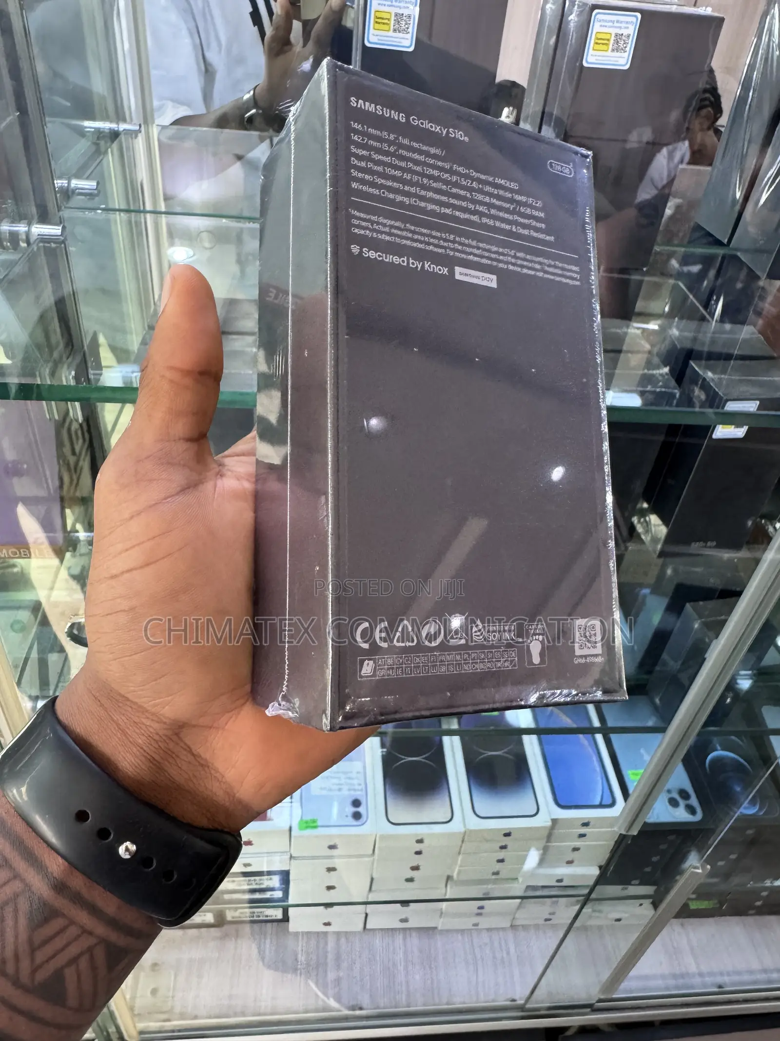 New Samsung Galaxy S10e 128 GB Black