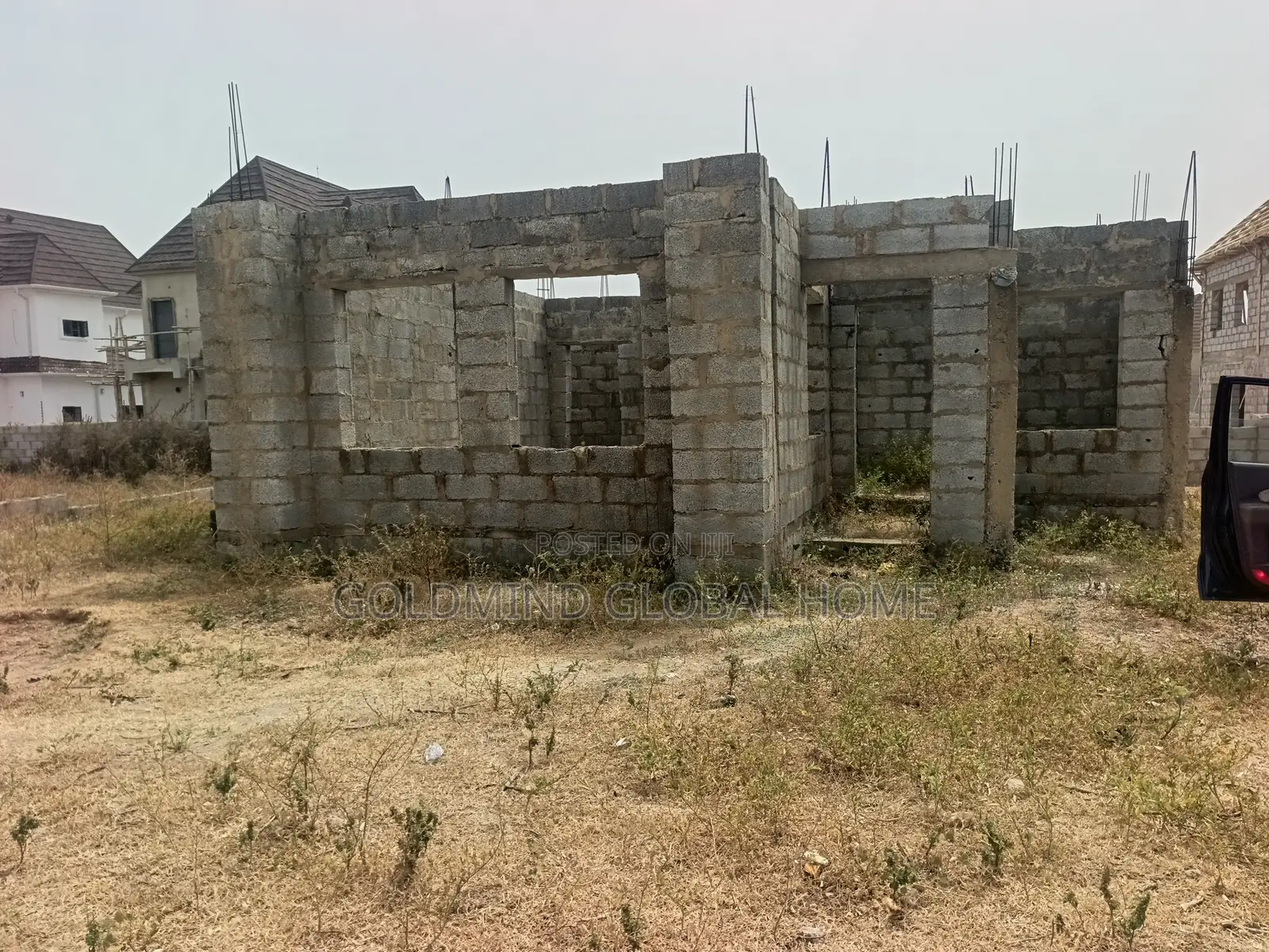 3bdrm Penthouse in Lugbe District., FHA for sale