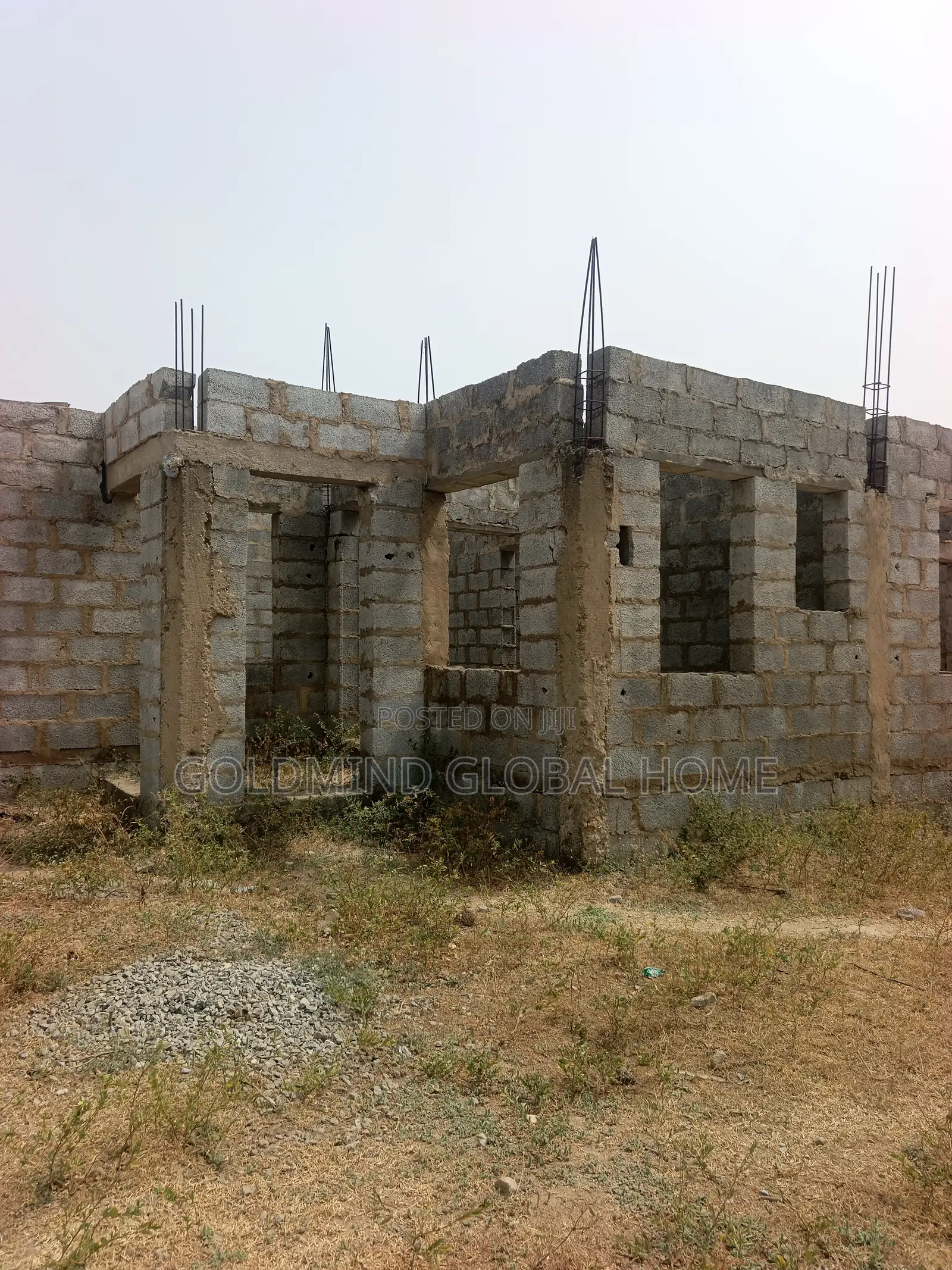 3bdrm Penthouse in Lugbe District., FHA for sale
