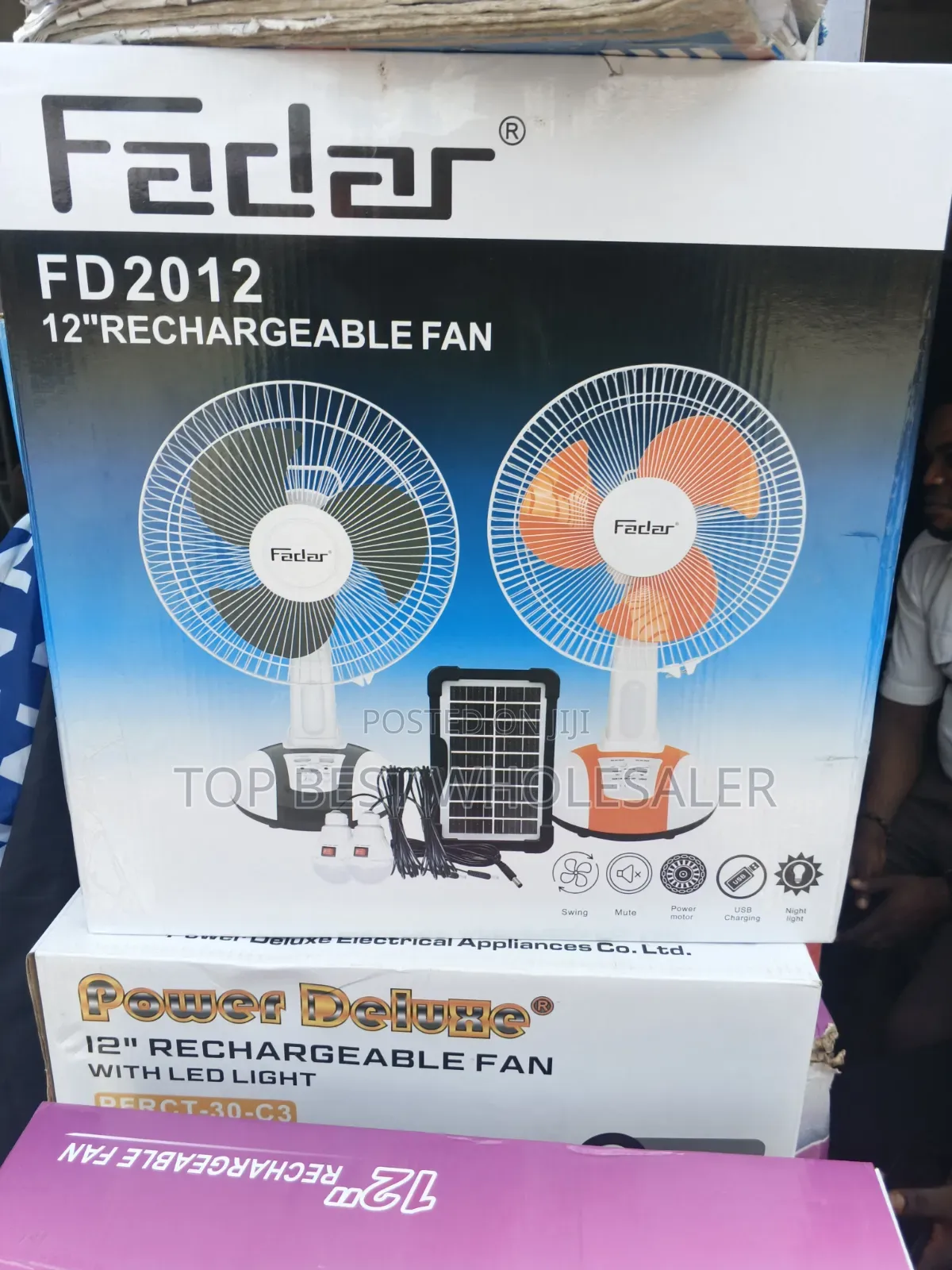 Rechargeable Solar Fan Table Top 12inches Best Choice