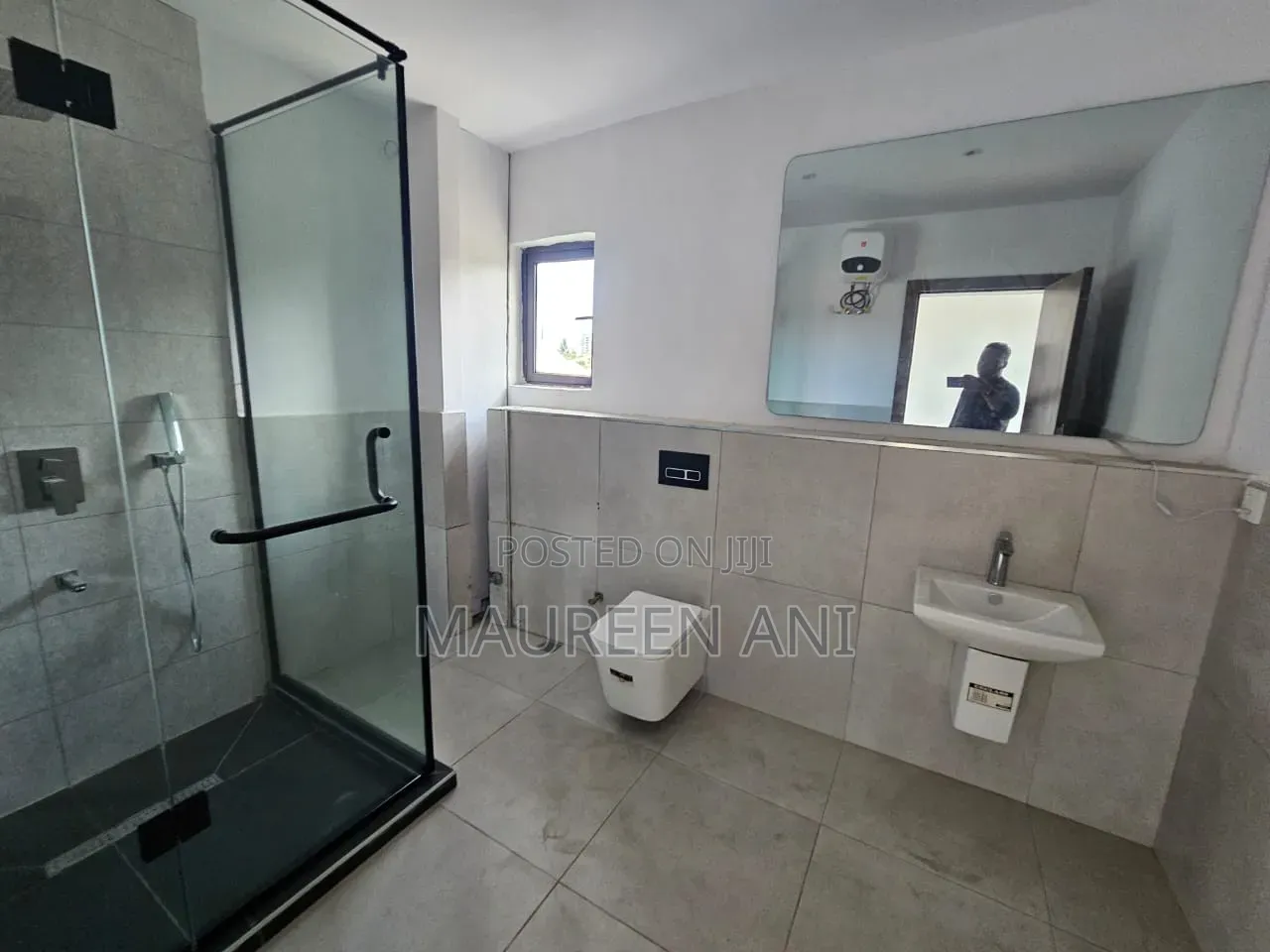 4bdrm Duplex in Parkview Estate for sale