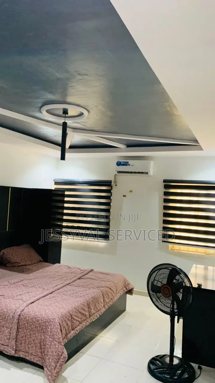 Massive Single Room Studio Apartment With 24 Hours Electricity