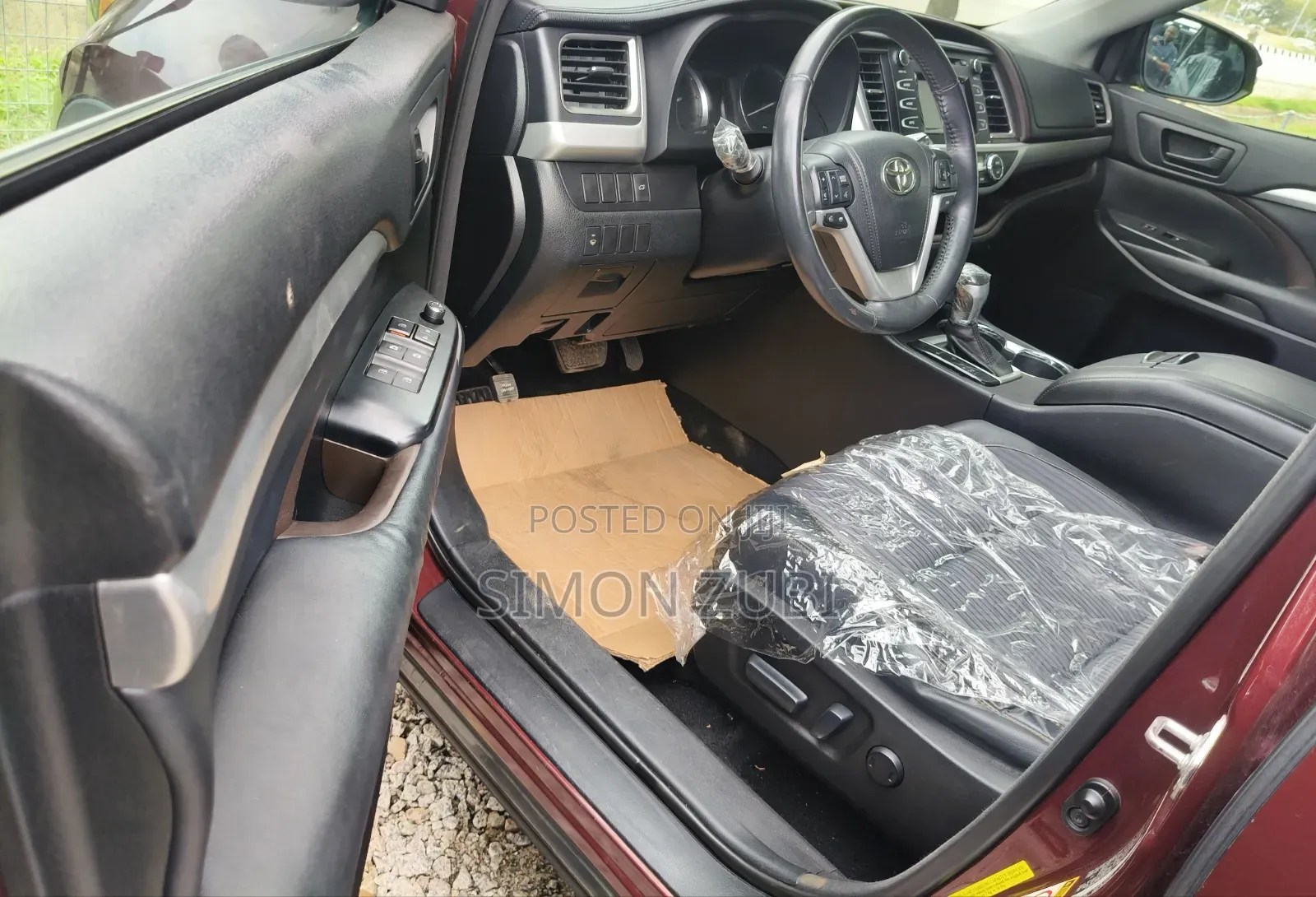 Toyota Highlander LE 4dr SUV (3.5L 6cyl 6A) 2014 Red