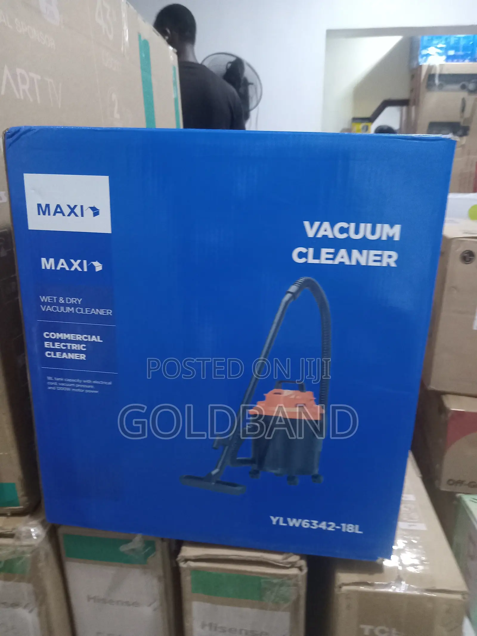 Maxi Commercial Wet Dry Vacuum Cleaner