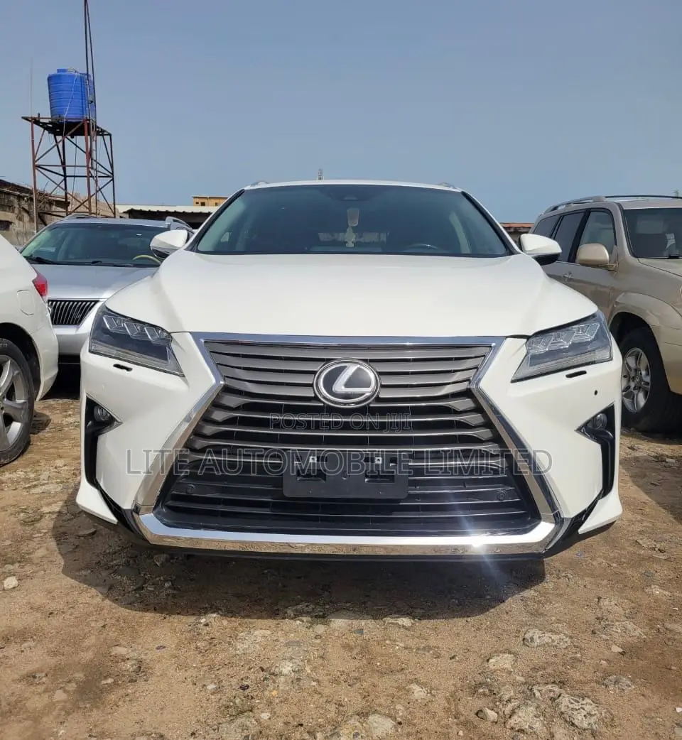 Lexus RX 350 FWD 2018 White