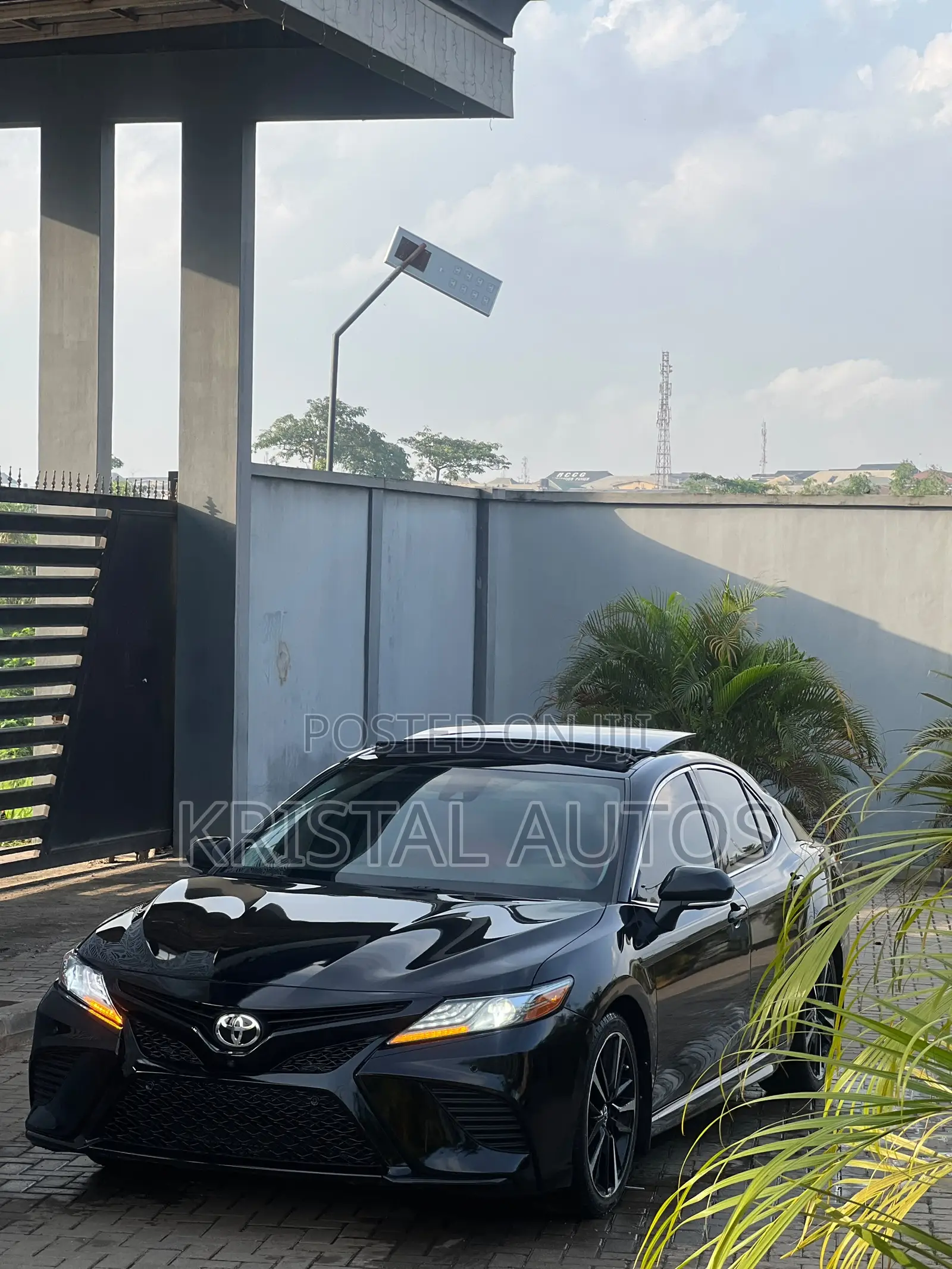 Toyota Camry XSE V6 FWD (3.5L 6cyl 8AM) 2018 Black