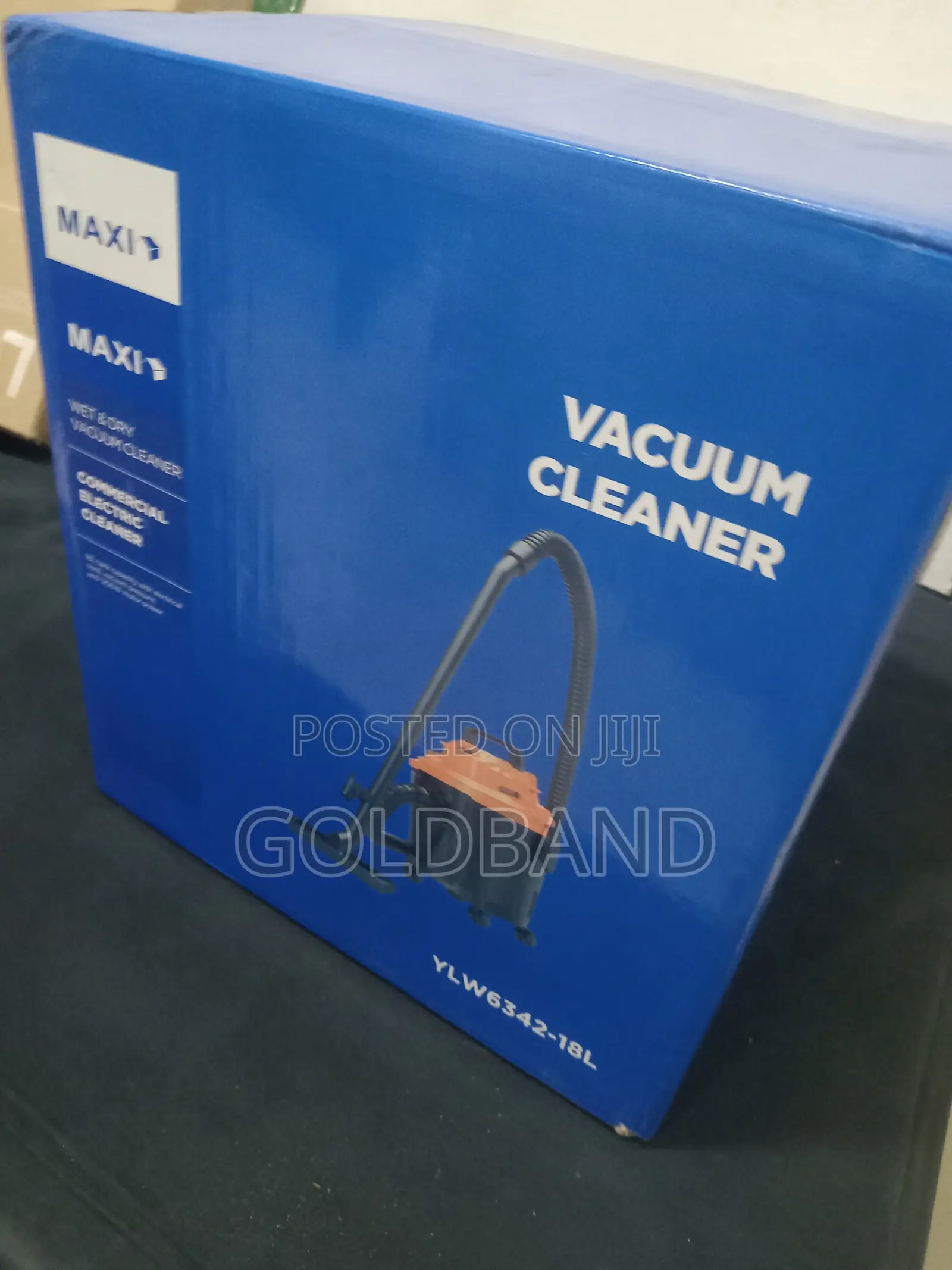 Maxi 1200w Industrial Wet Dry Vacuum