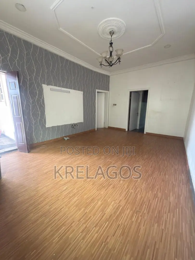 3bdrm Duplex in Lekki Phase 1 for rent