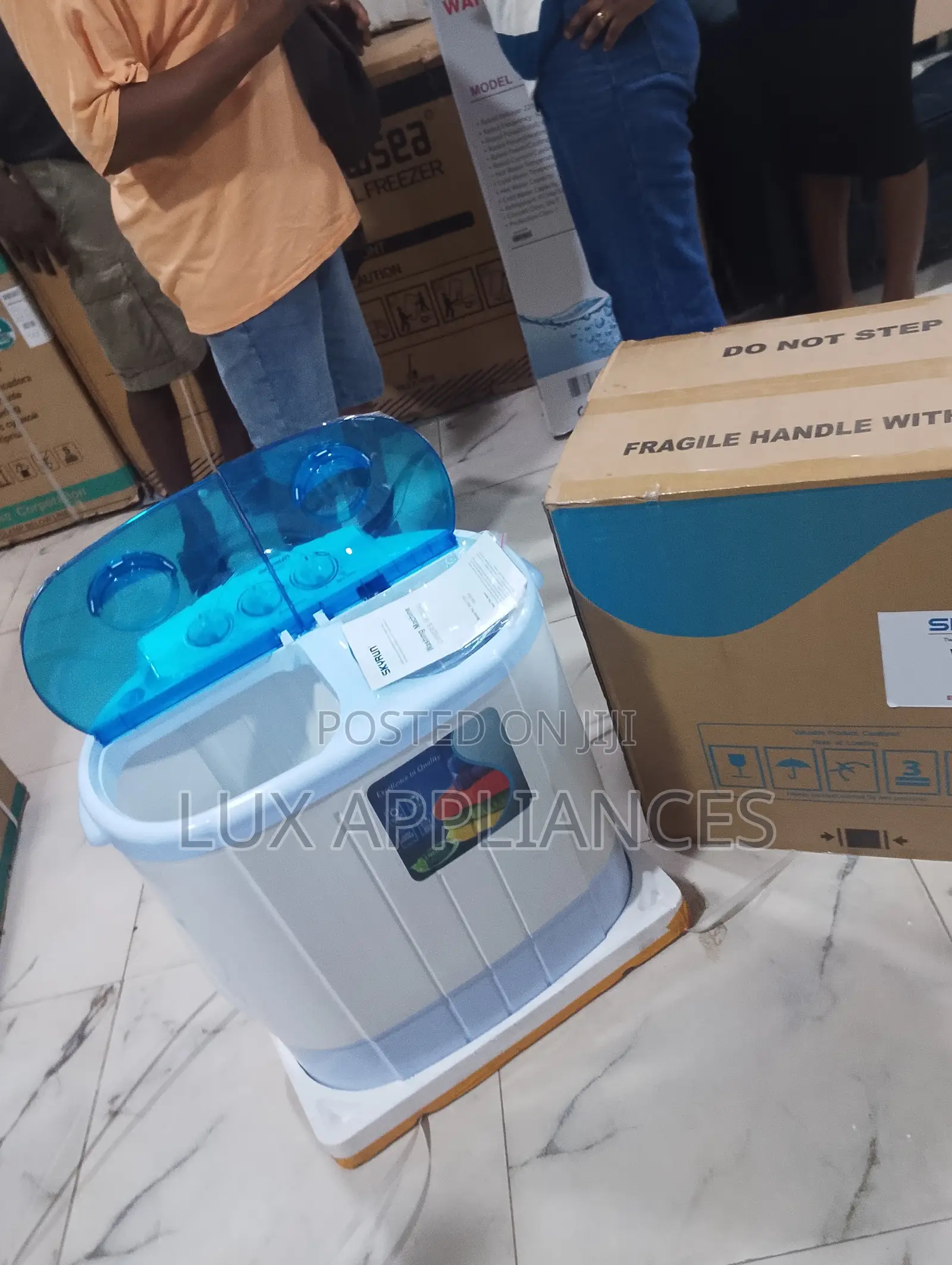 Skyrun 5kg Portable Laundry Machine for Easy Cleaning