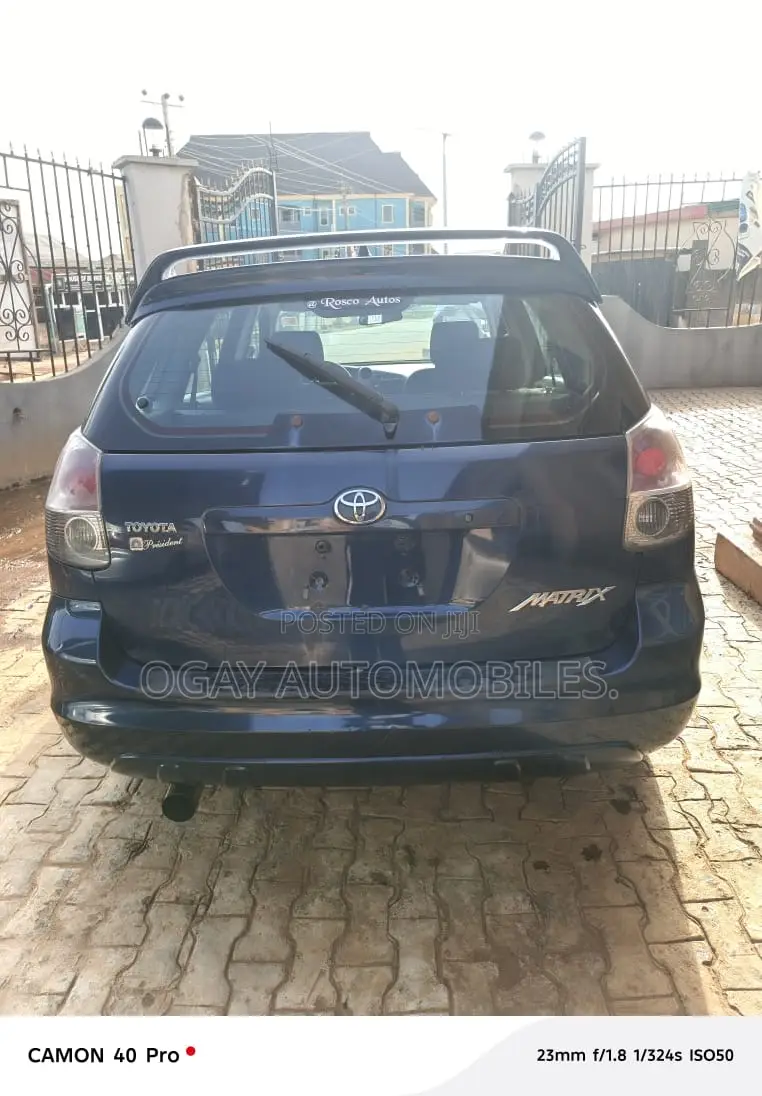Toyota Matrix 2006 Blue