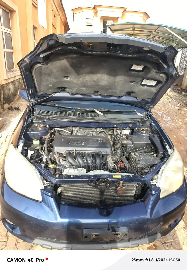 Toyota Matrix 2006 Blue
