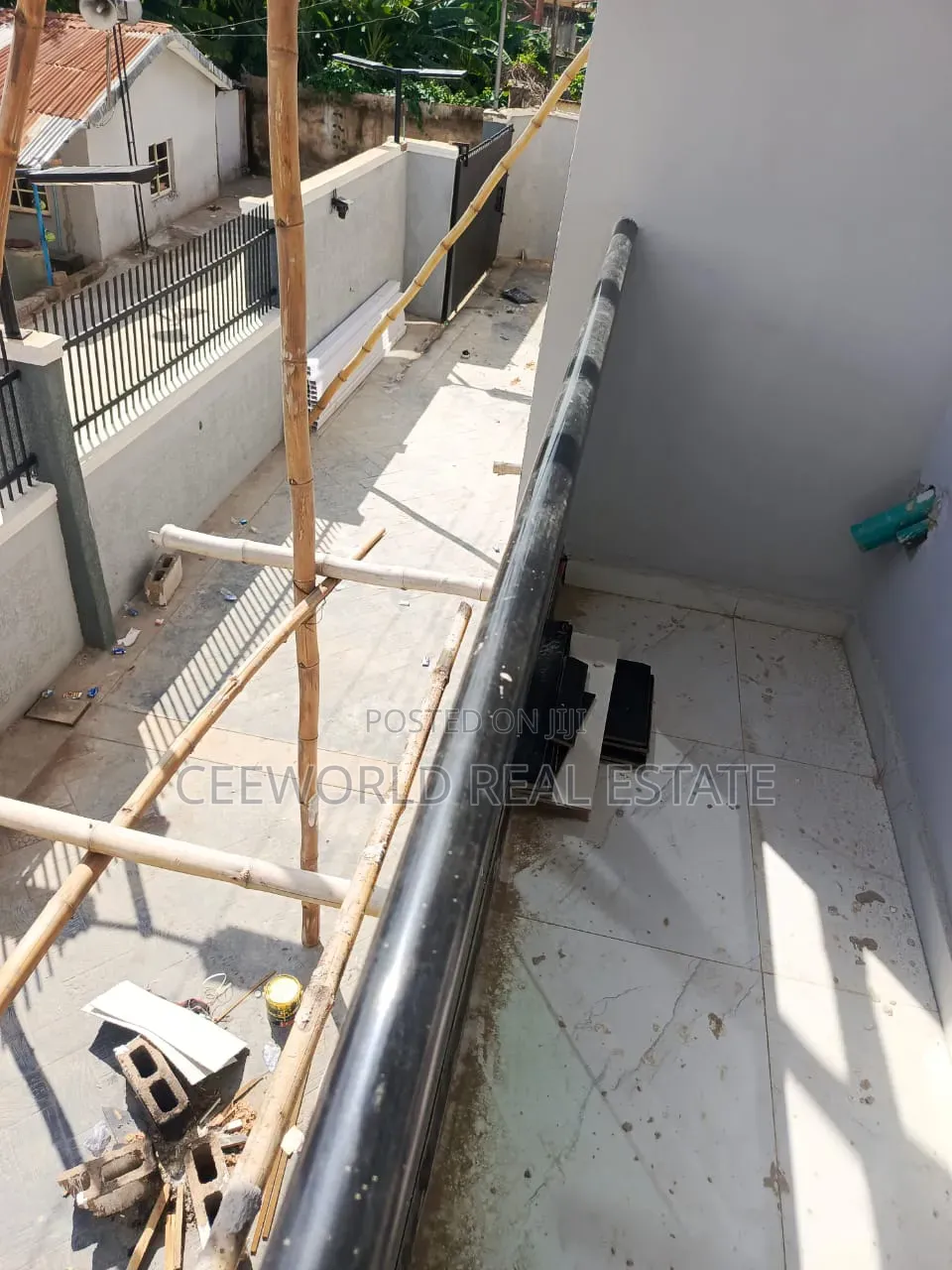 3bdrm Apartment in Liberty Stadium Off for rent